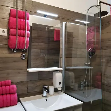 Andreas - Amphitheater With Free Parking- *