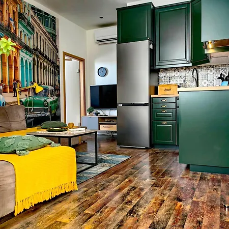 Apartman Andreas - Amphitheater With Free Parking- Pula