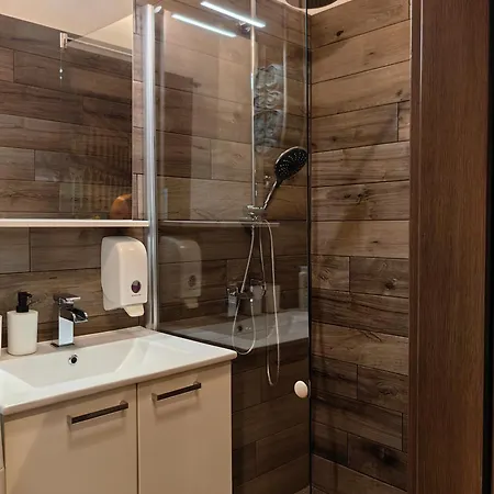 Andreas - Amphitheater With Free Parking- 普拉