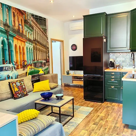 Andreas - 300m From Arena, Free Parking Apartment