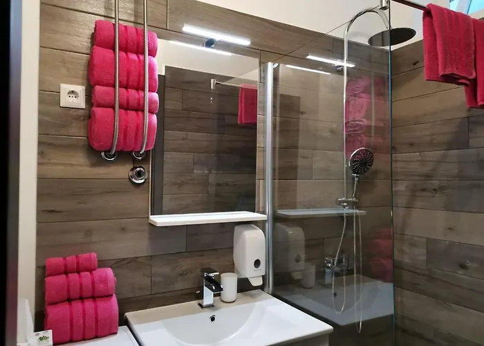 Andreas - Amphitheater With Free Parking- *