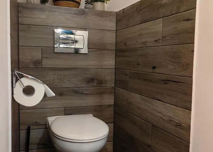 Andreas - Amphitheater With Free Parking- * Πούλα